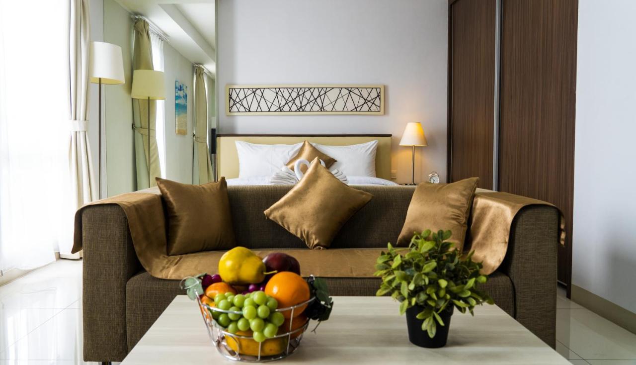 Azalea Suites Cikarang By Jayakarta Group Exteriér fotografie