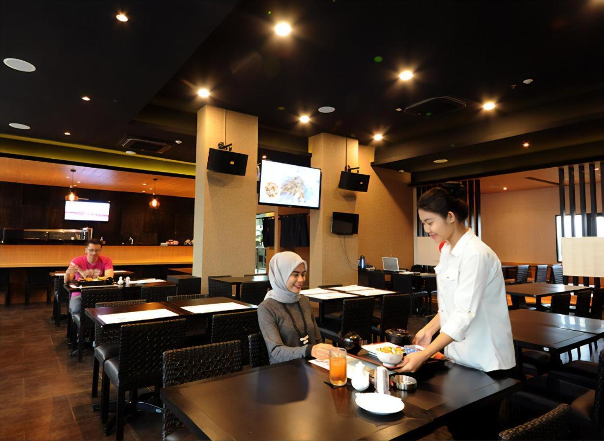 Azalea Suites Cikarang By Jayakarta Group Exteriér fotografie