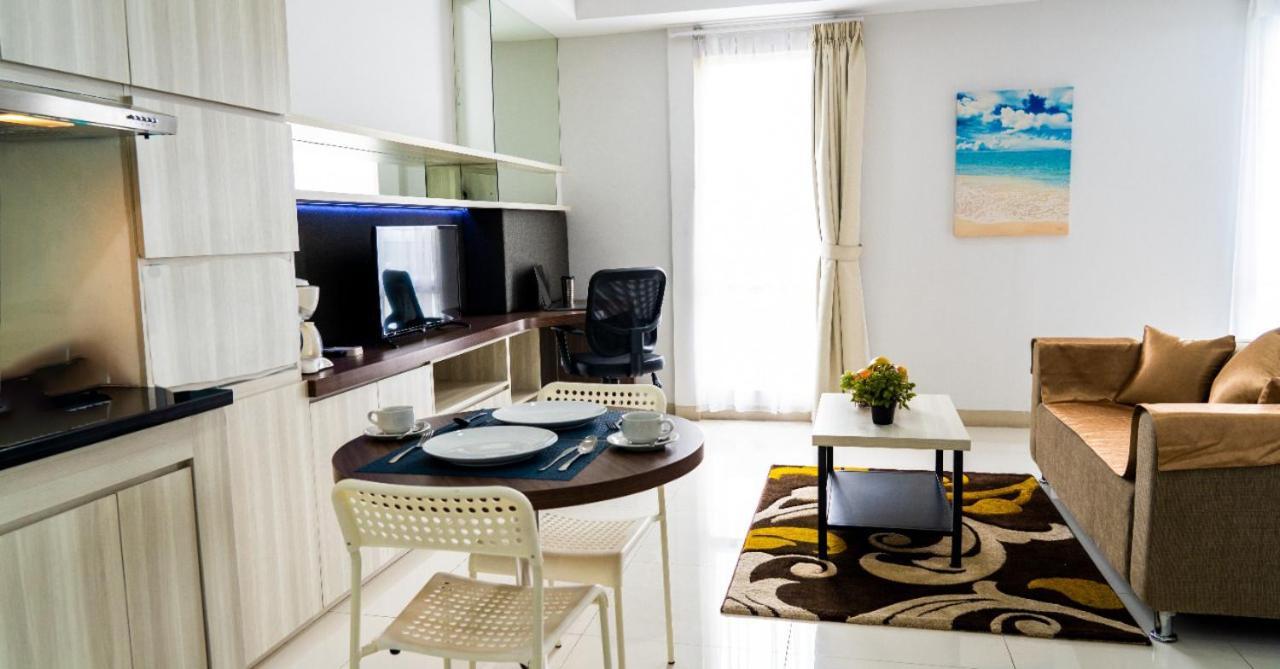Azalea Suites Cikarang By Jayakarta Group Exteriér fotografie